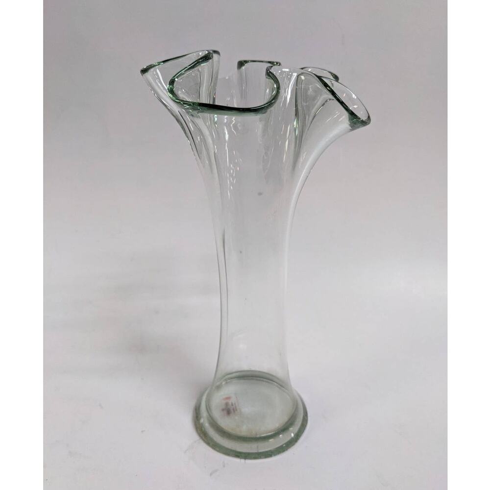 La Mediterranea Spain Blown Ruffled Glass Vase, Green 10' tall  Edge Tulip Vase